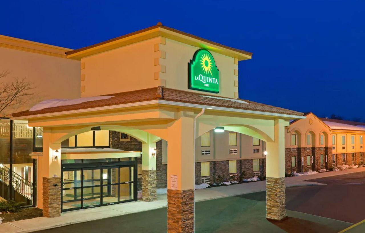 La Quinta Inn By Wyndham West Long Branch Exteriör bild